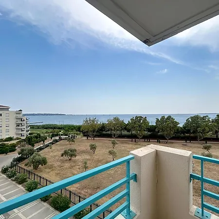 아파트 Les Pins Bleus 앙티브